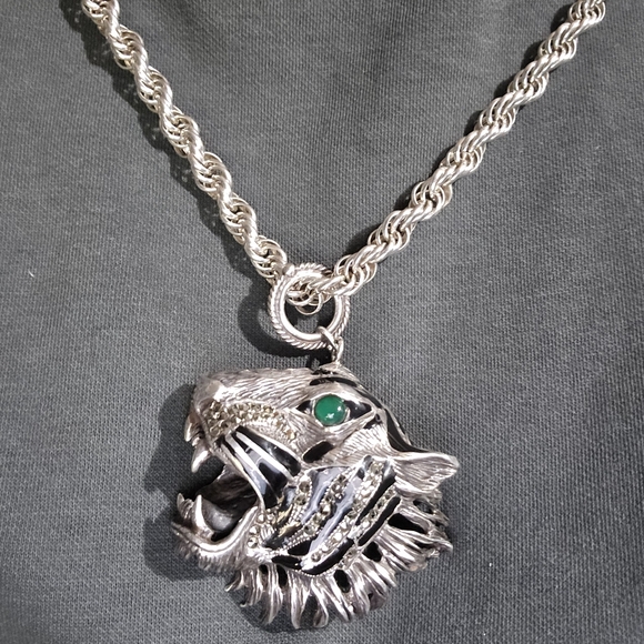 Large Sterling Tiger Necklace - Picture 10 of 10